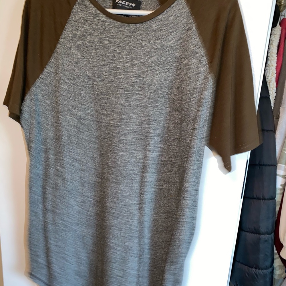Pacsun tee casual